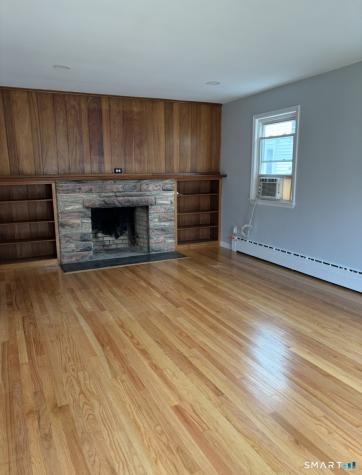 195 Alpine Street Bridgeport CT 06610