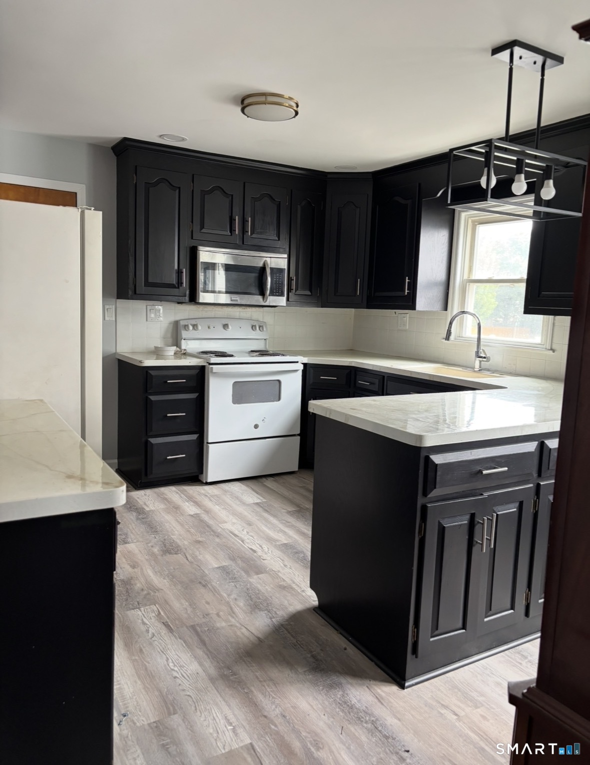 195 Alpine Street Bridgeport CT 06610