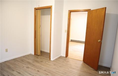 81 Pratt Street Bristol CT 06010
