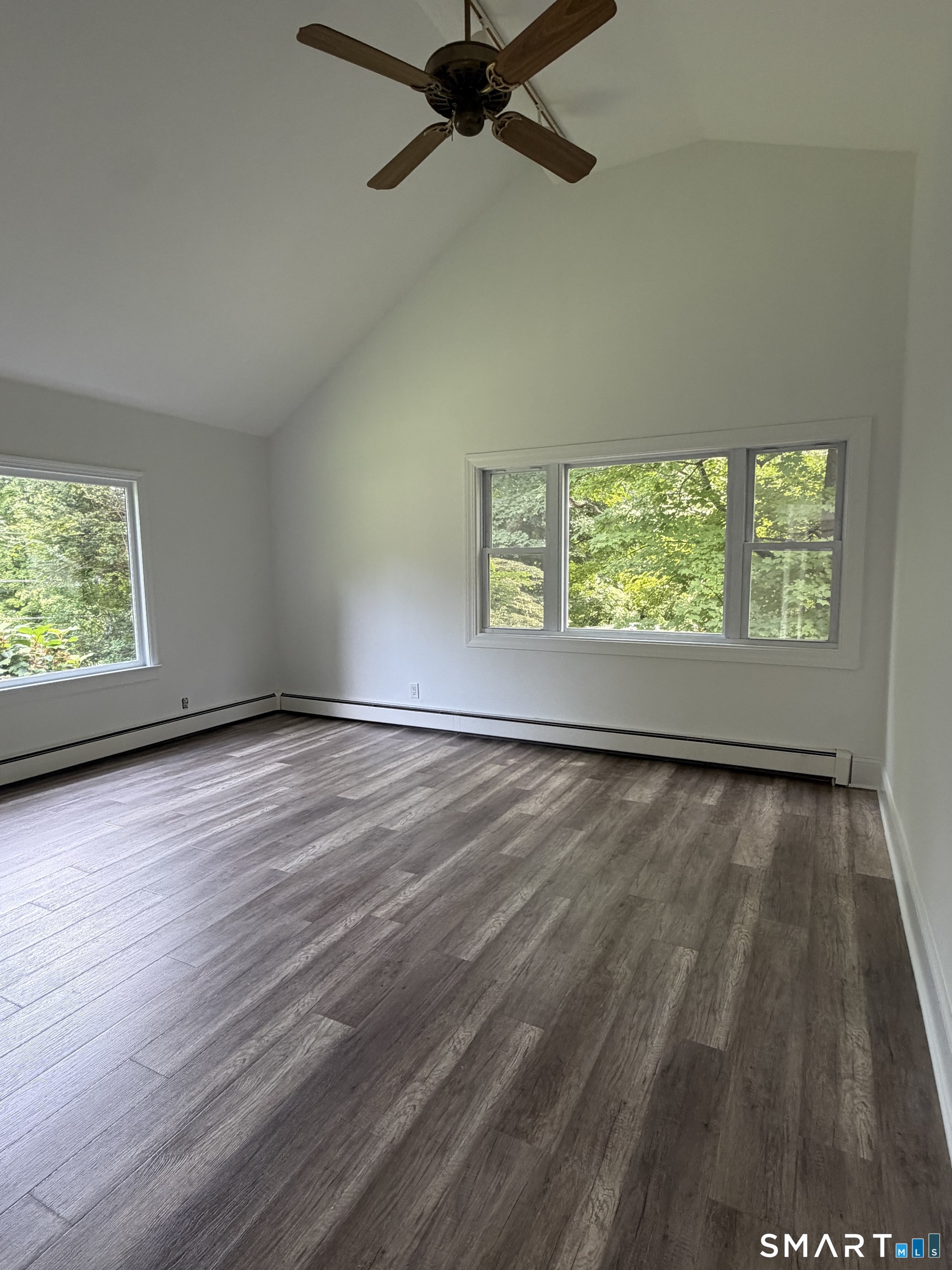 32 Chestnut Hill Road Newtown CT 06482