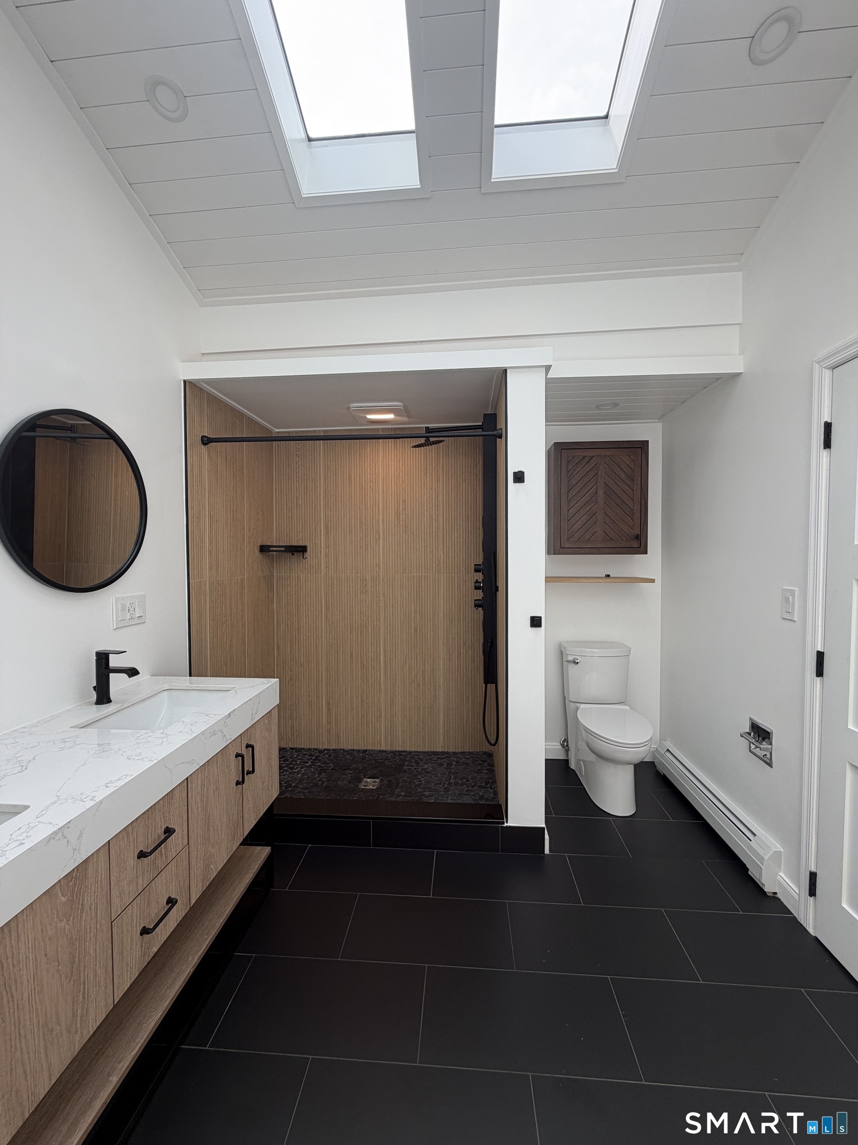 32 Chestnut Hill Road Newtown CT 06482