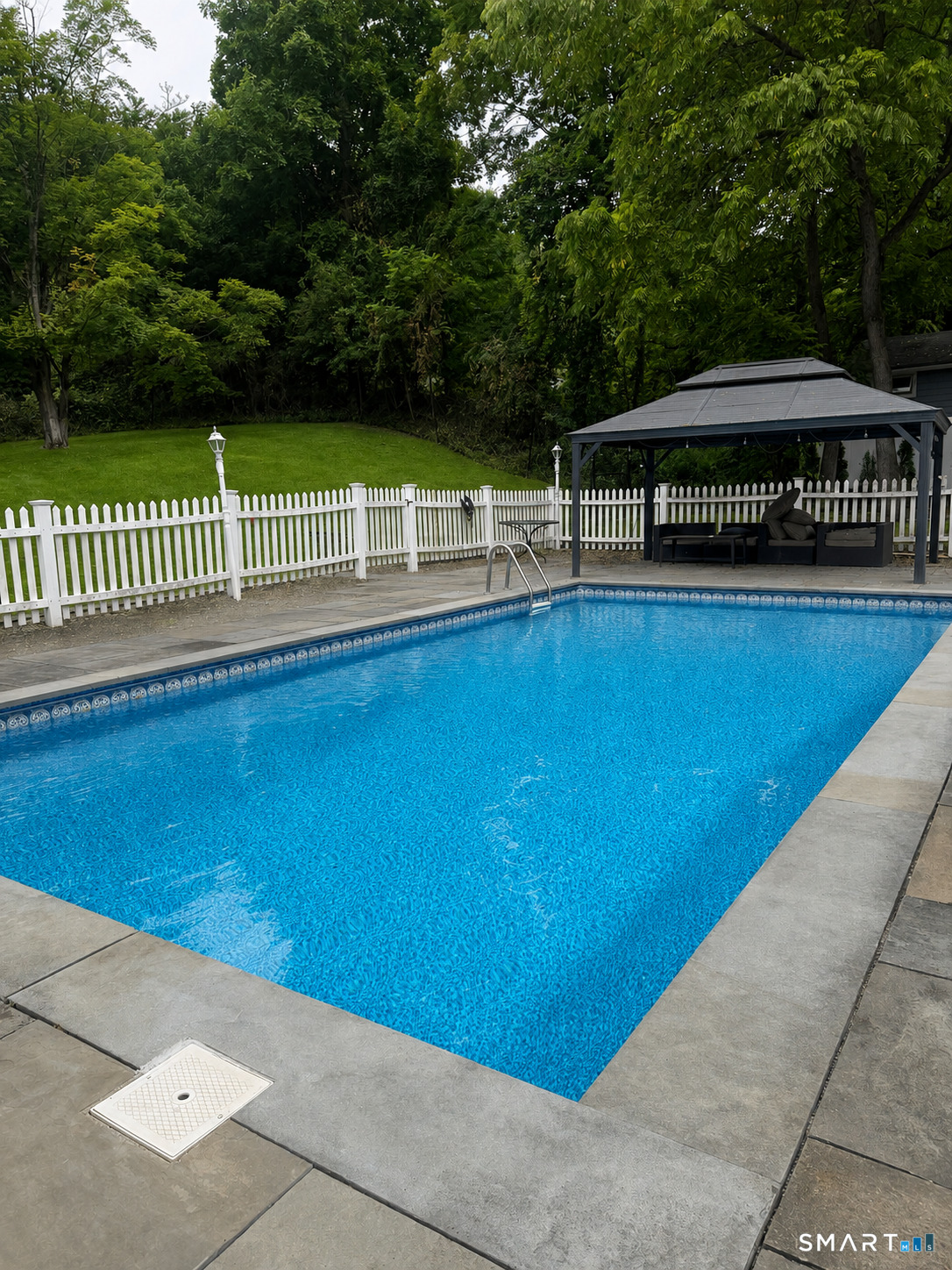 32 Chestnut Hill Road Newtown CT 06482