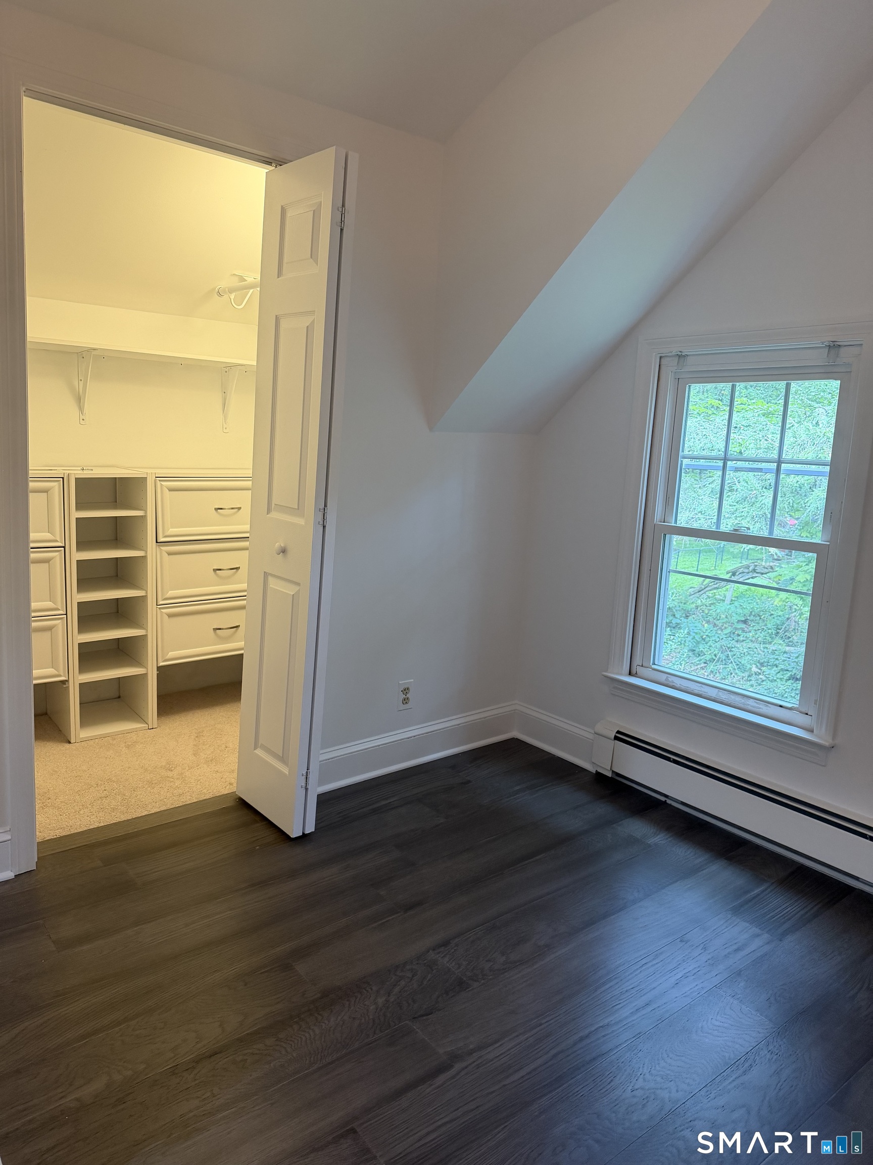 32 Chestnut Hill Road Newtown CT 06482