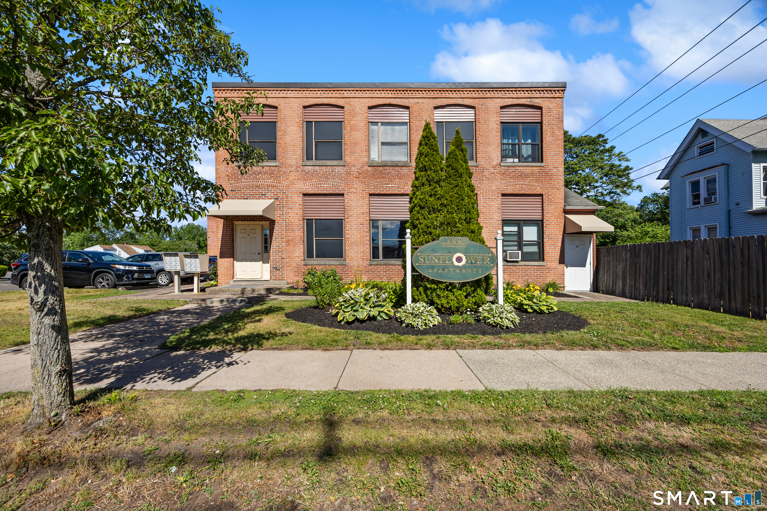 180 North Cherry Street Wallingford CT 06492