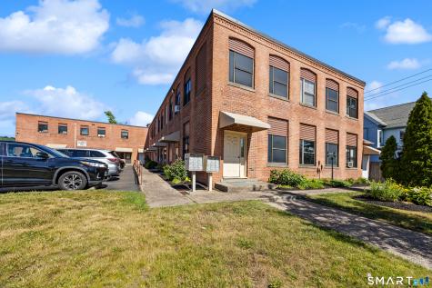 180 North Cherry Street Wallingford CT 06492