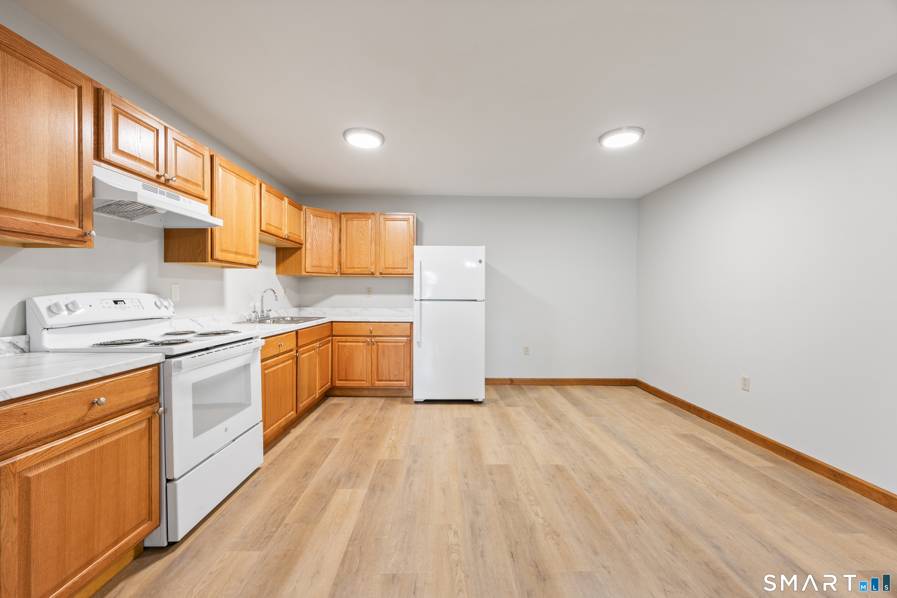 180 North Cherry Street Wallingford CT 06492