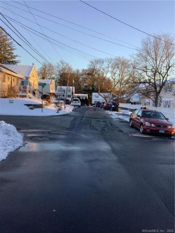 4 Villaway Road Norwalk CT 06855