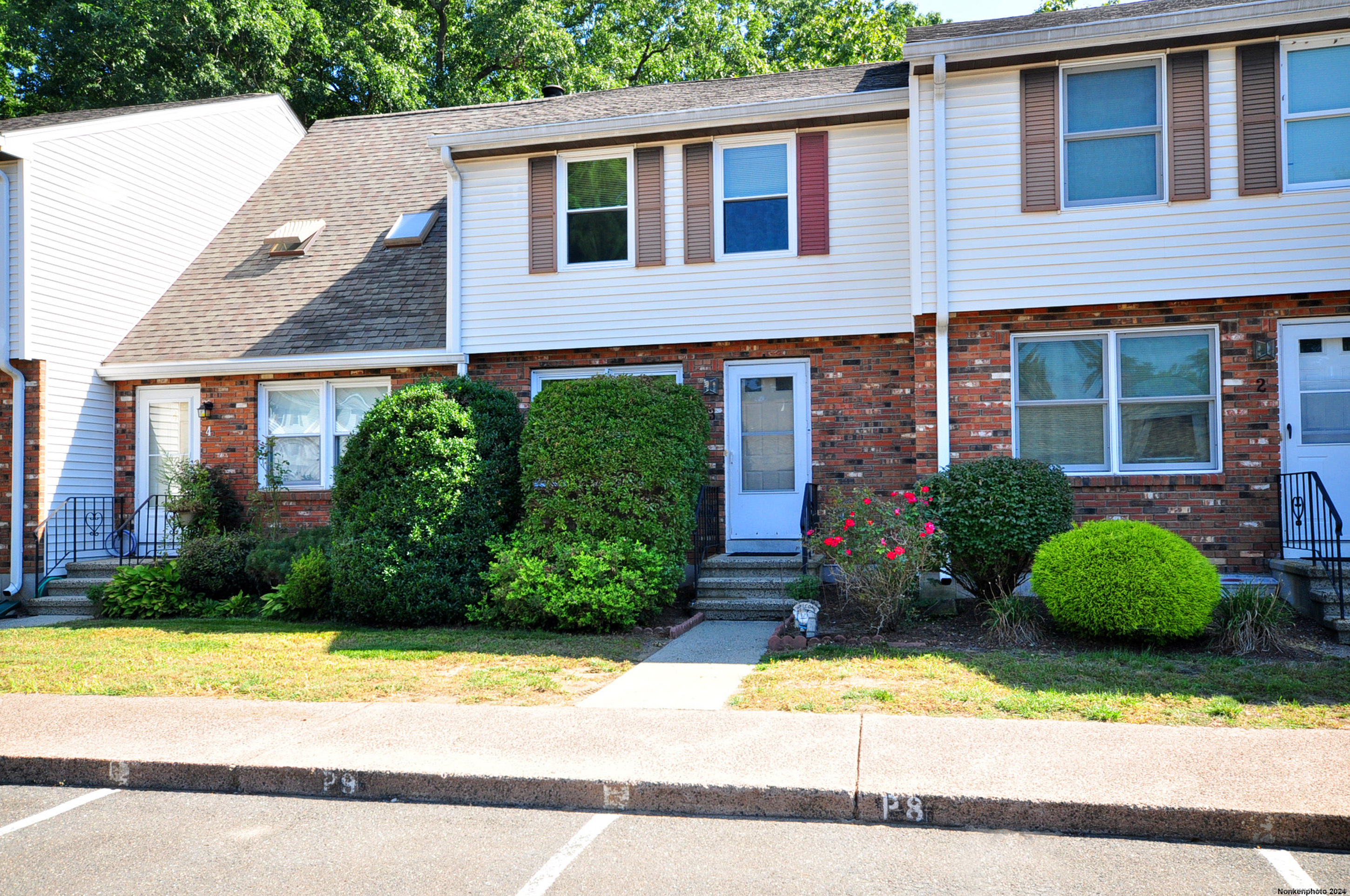 3 Saint Marc Drive South Windsor CT 06074