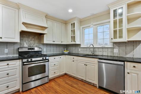 1180 Main Street Stratford CT 06615