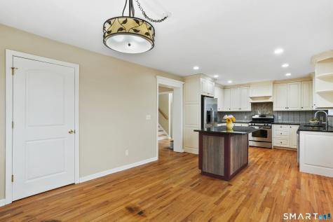 1180 Main Street Stratford CT 06615