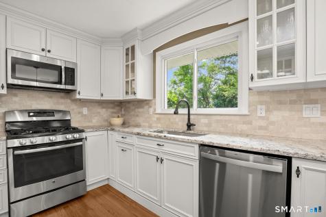 10 Macarthur Road Trumbull CT 06611