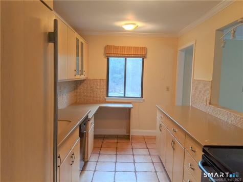 593 Heritage Village Southbury CT 06488