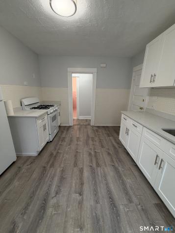 319 Maplewood Avenue Bridgeport CT 06605
