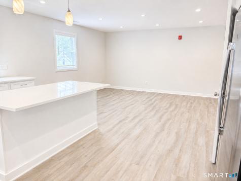 -24 Glen Road Newtown CT 06482