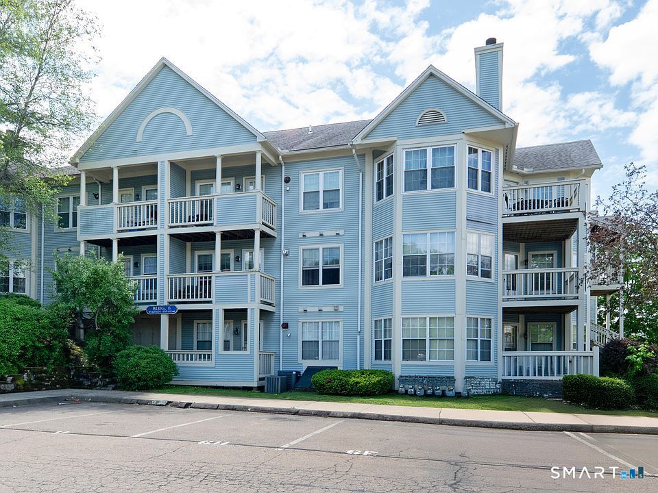 75 Redwood Drive East Haven CT 06512