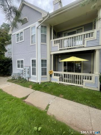 75 Redwood Drive East Haven CT 06512