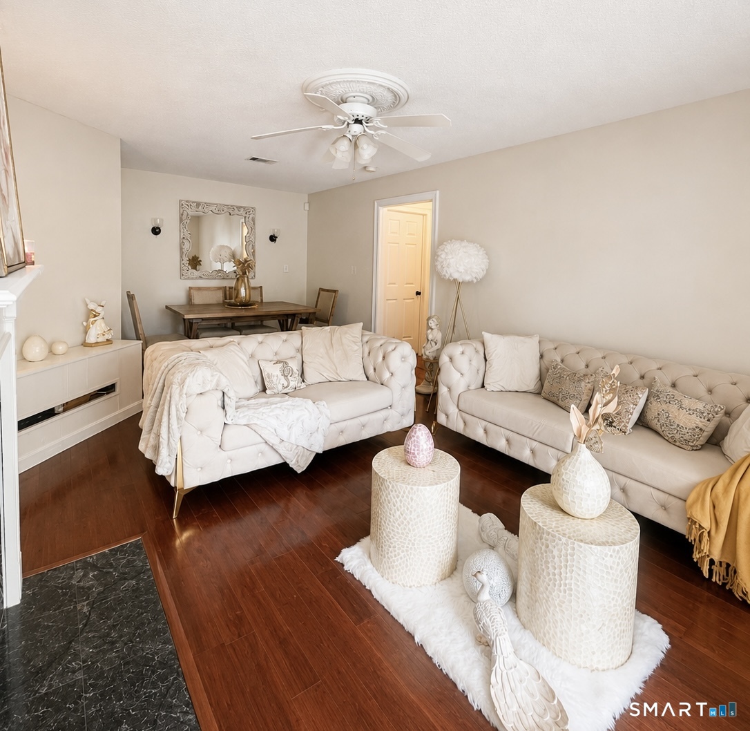 75 Redwood Drive East Haven CT 06512