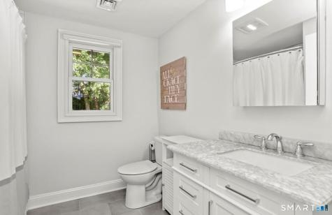 118 Brooklawn Terrace Fairfield CT 06825