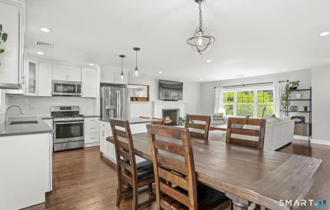118 Brooklawn Terrace Fairfield CT 06825