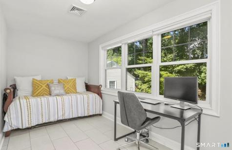 118 Brooklawn Terrace Fairfield CT 06825