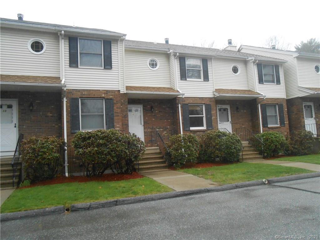 11 Cranberry Hollow Enfield CT 06082