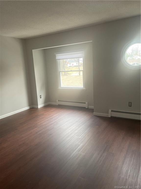 11 Cranberry Hollow Enfield CT 06082