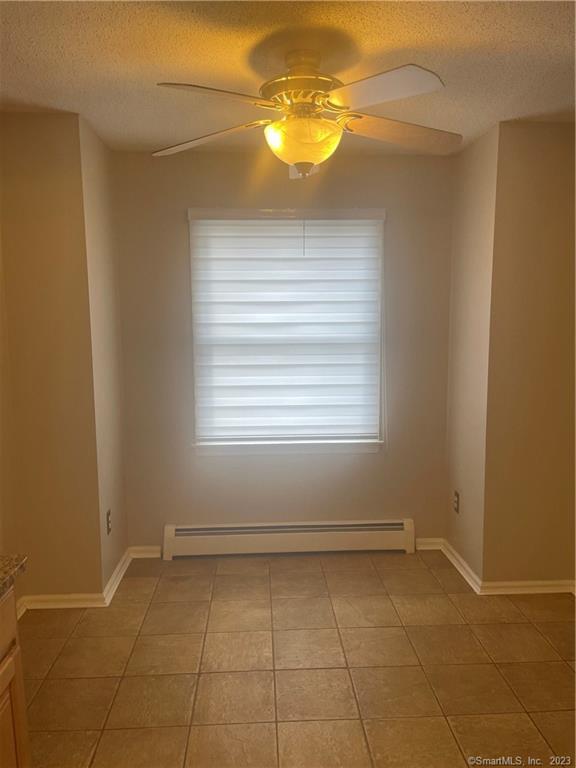 11 Cranberry Hollow Enfield CT 06082