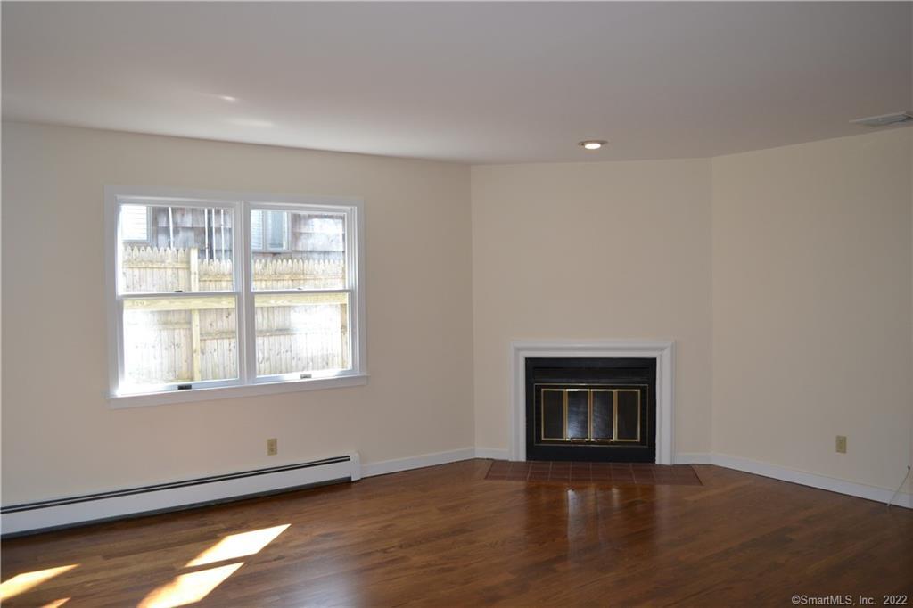 25 River Street New Canaan CT 06840