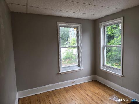 11 Clifton Avenue Waterbury CT 06710