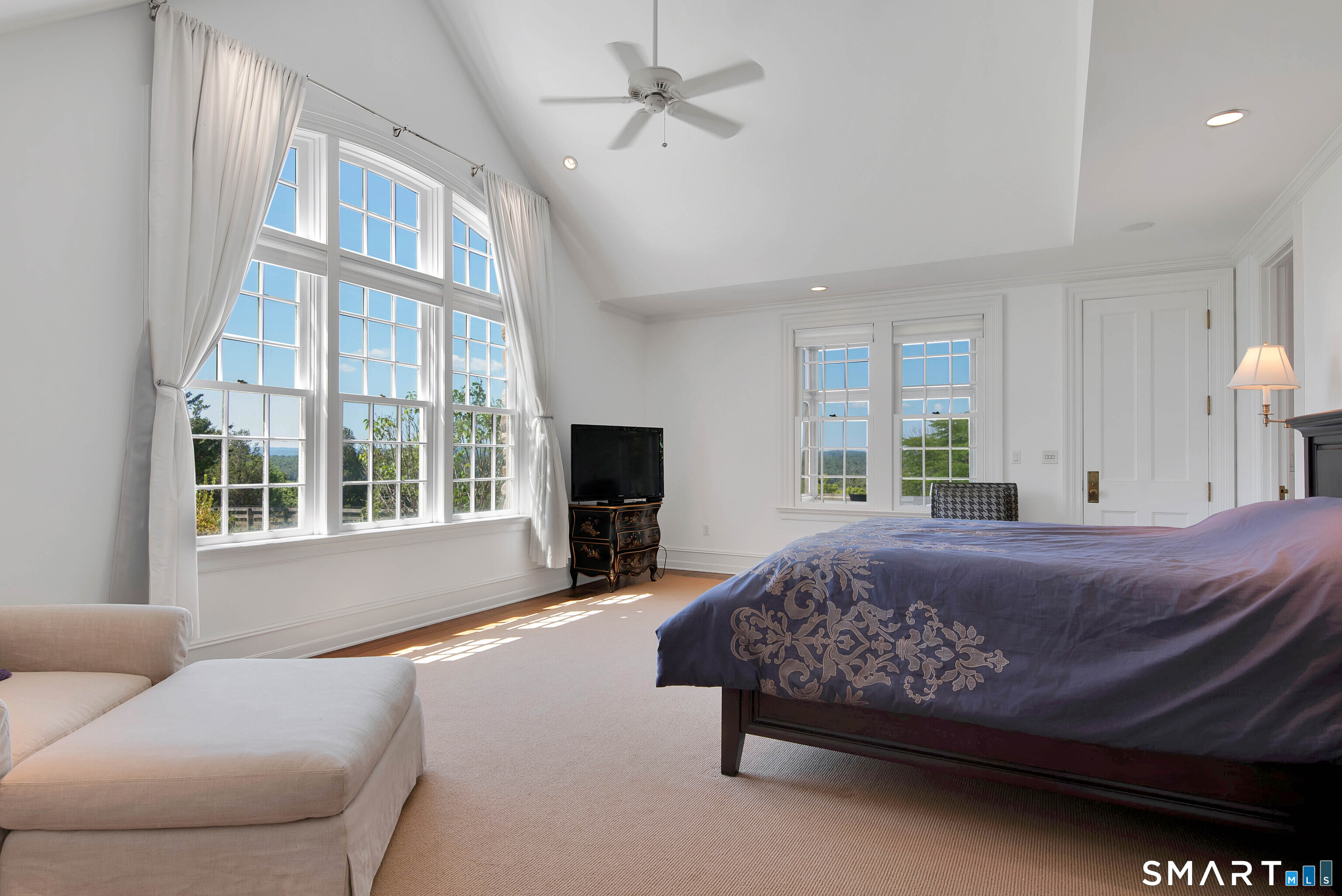 55 Bishop Lane Avon CT 06001