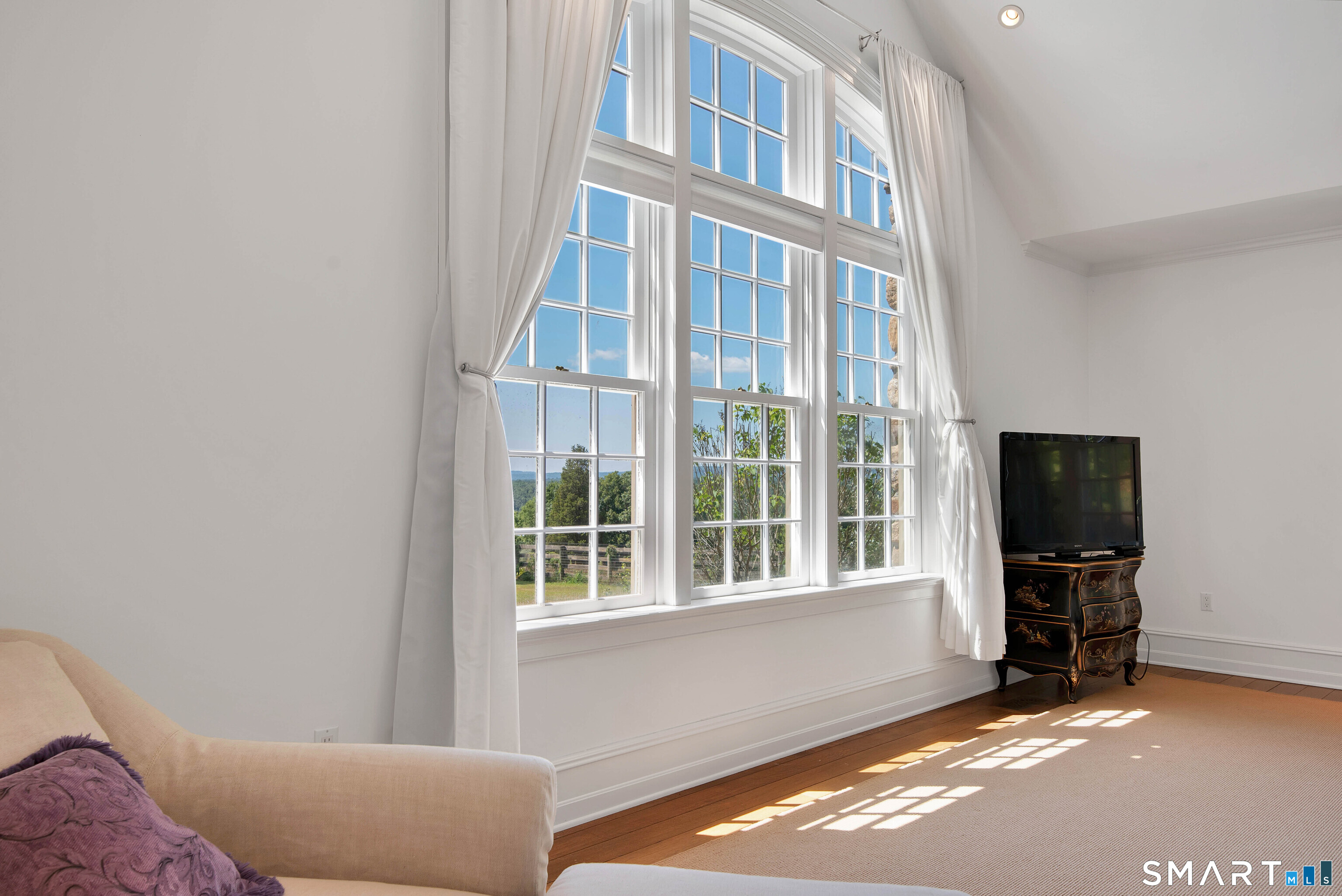 55 Bishop Lane Avon CT 06001