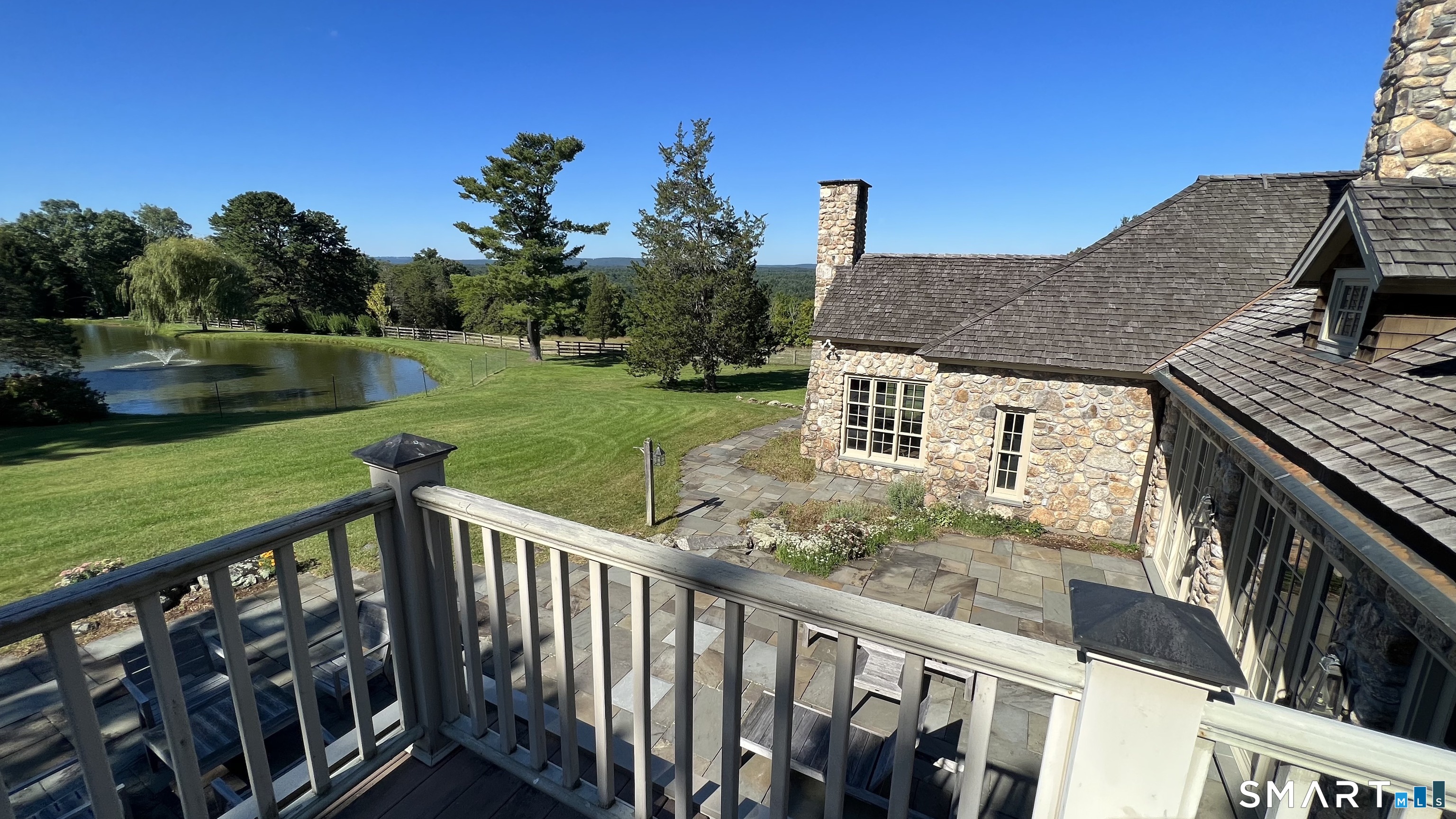 55 Bishop Lane Avon CT 06001