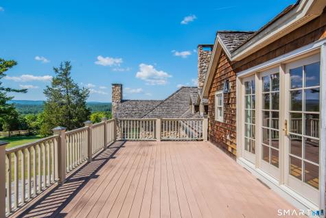 55 Bishop Lane Avon CT 06001