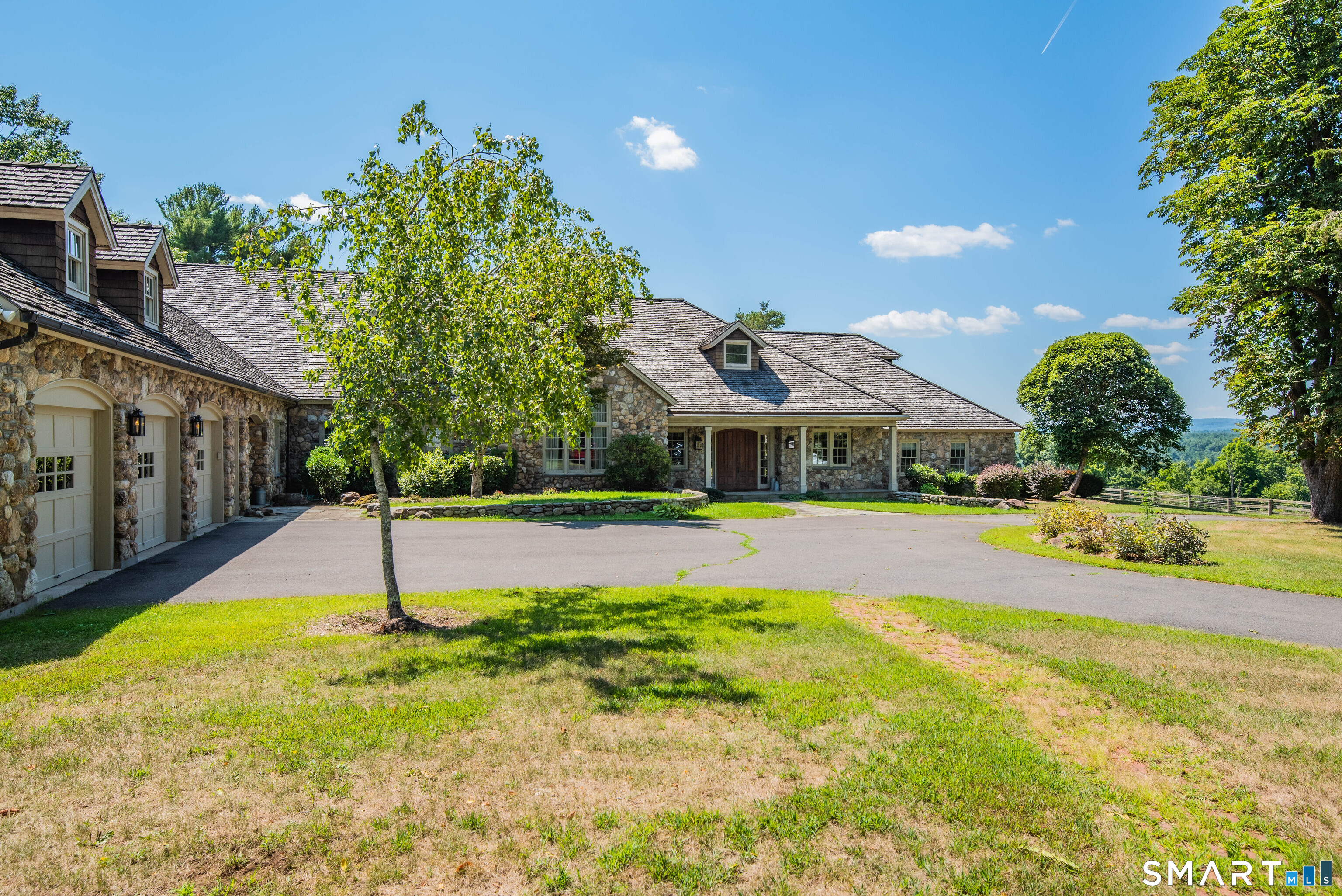 55 Bishop Lane Avon CT 06001