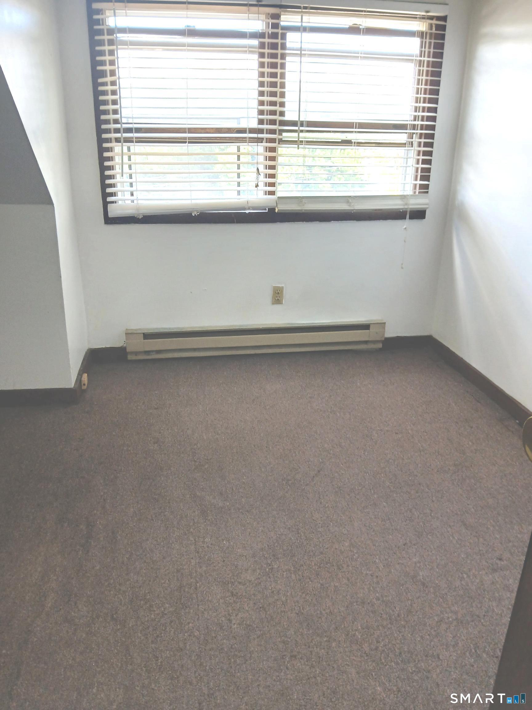 198 Meriden Road Waterbury CT 06705