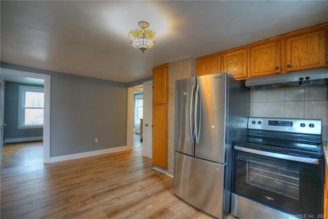 143 West Broad Street Stonington CT 06379