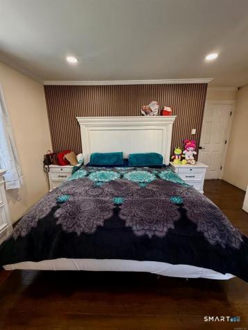 22 Irving Place Danbury CT 06810
