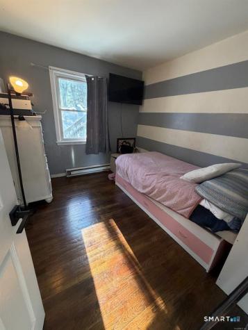 22 Irving Place Danbury CT 06810