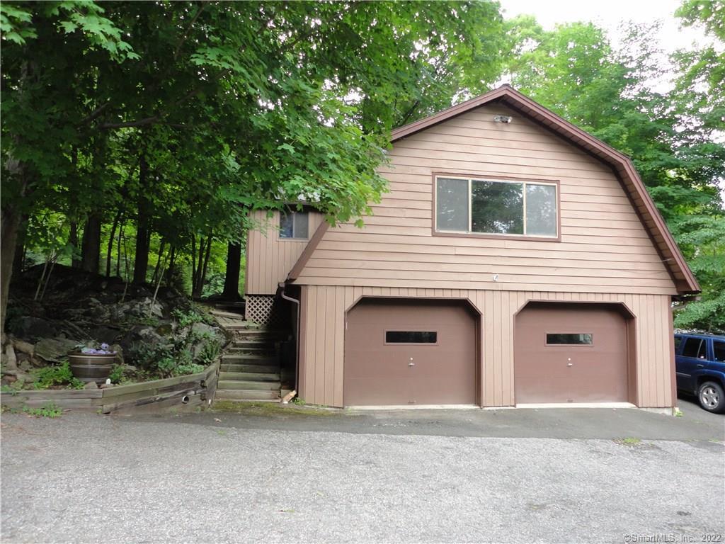 41 Bogus Hill Road New Fairfield CT 06812