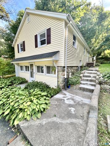 241 Cottage Street Monroe CT 06468