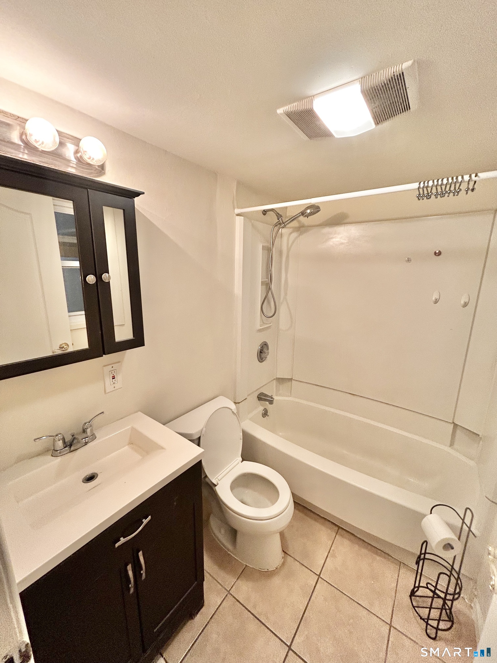 241 Cottage Street Monroe CT 06468