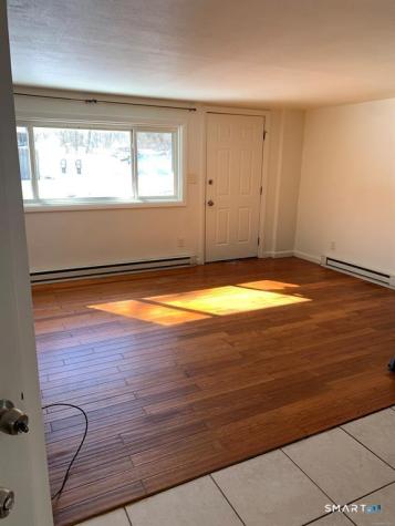372 Hartford Road Brooklyn CT 06234