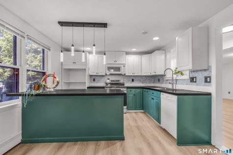112 Woodbine Street Naugatuck CT 06770