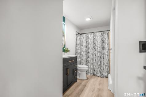 112 Woodbine Street Naugatuck CT 06770