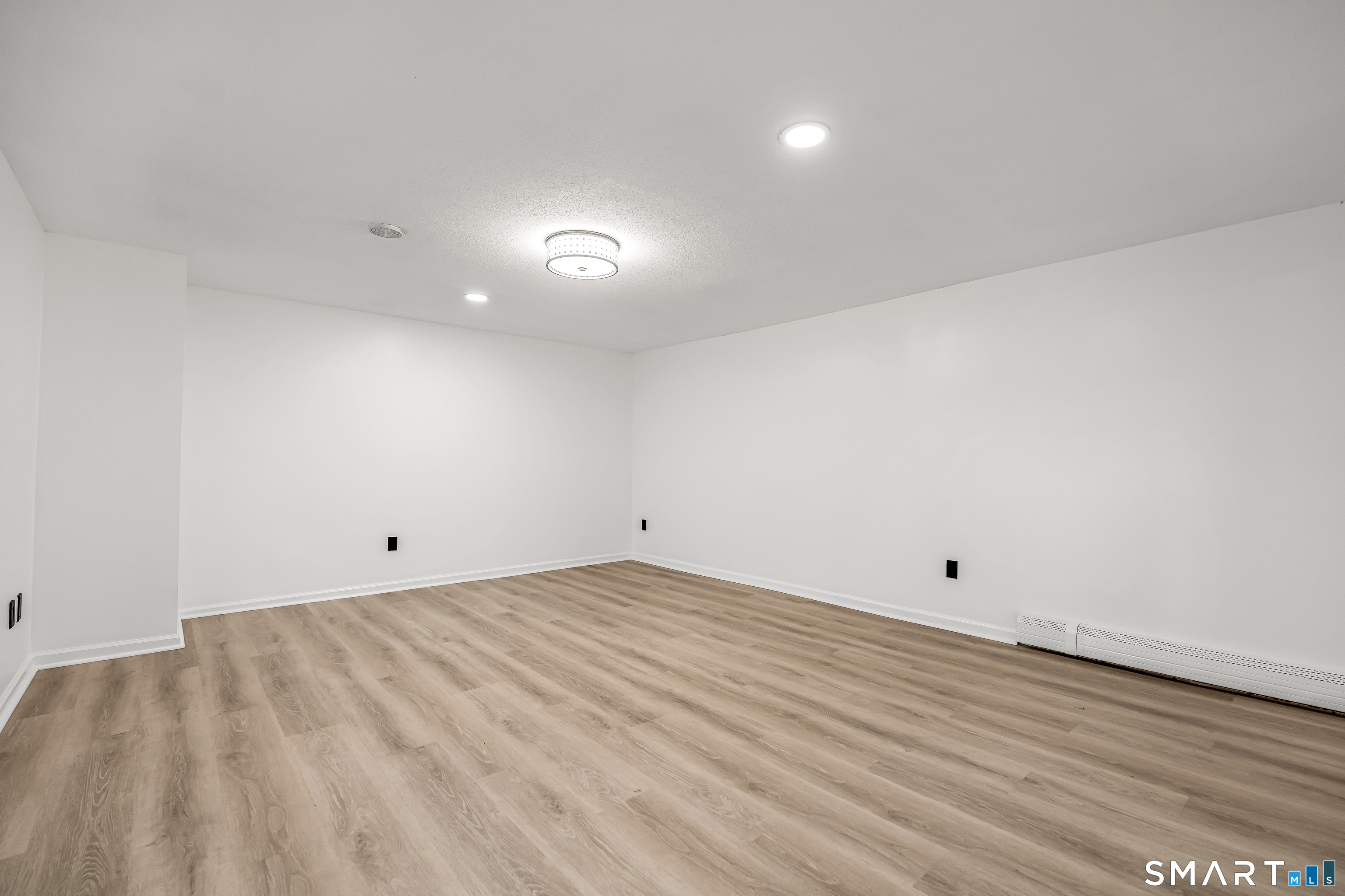 112 Woodbine Street Naugatuck CT 06770