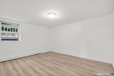 112 Woodbine Street Naugatuck CT 06770