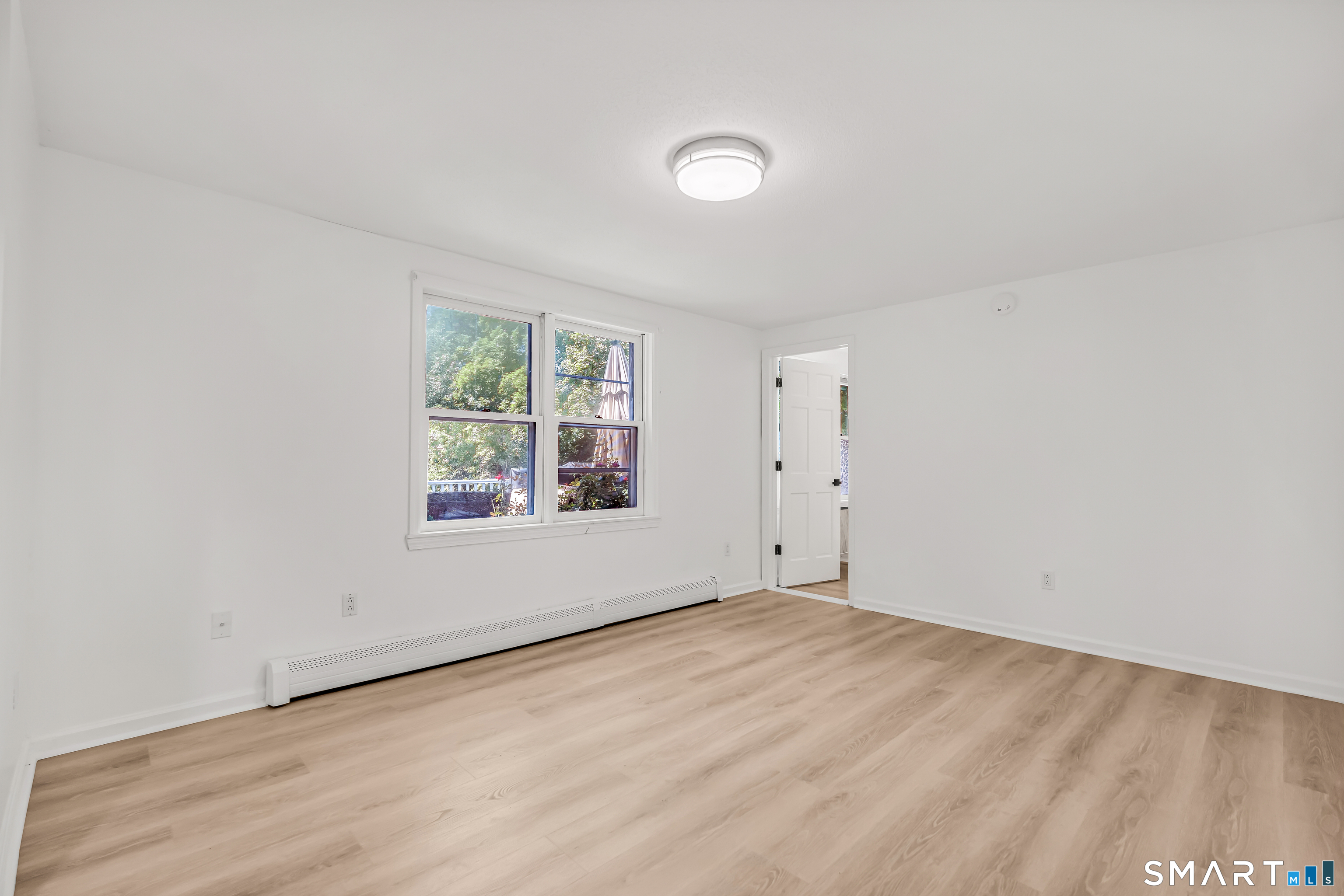 112 Woodbine Street Naugatuck CT 06770