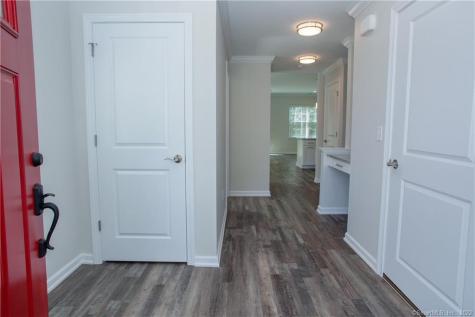 2 Murtha's Way Granby CT 06035