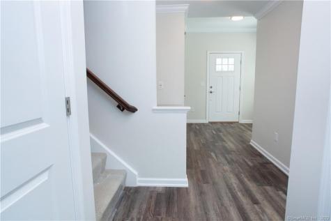 2 Murtha's Way Granby CT 06035
