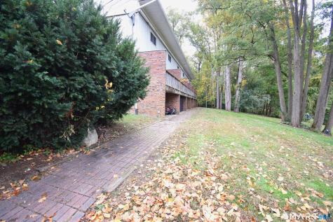 19 Denlar Drive Chester CT 06412